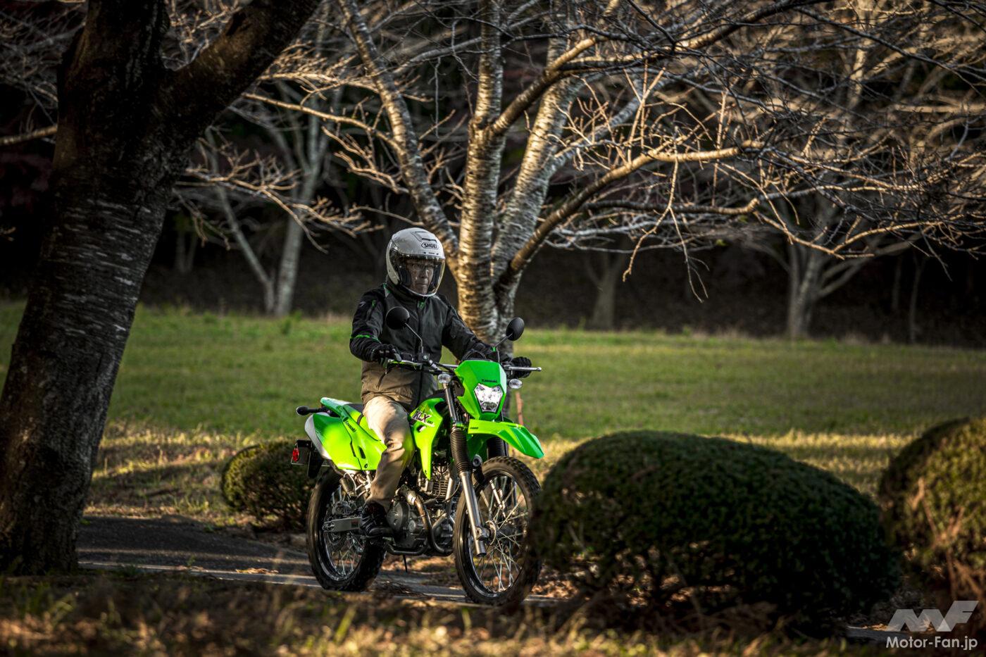 The new KLX230 S boasts a significantly improved suspension stroke, making it a reliable choice for off-road riding. | Test D