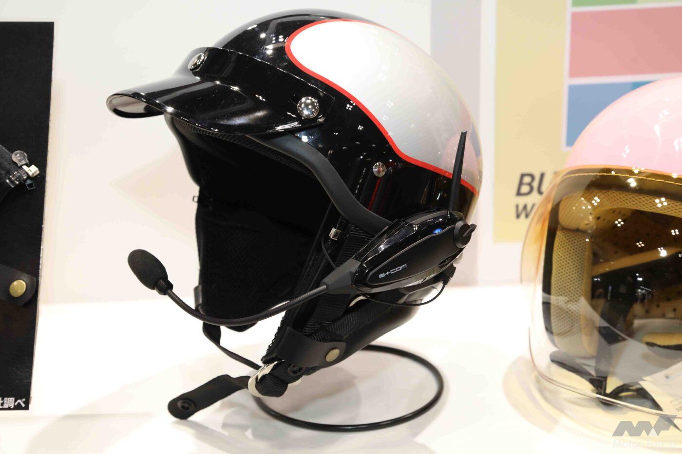 In response to requests for intercoms that can be used even with half-type helmets, Marushin has released the industry’