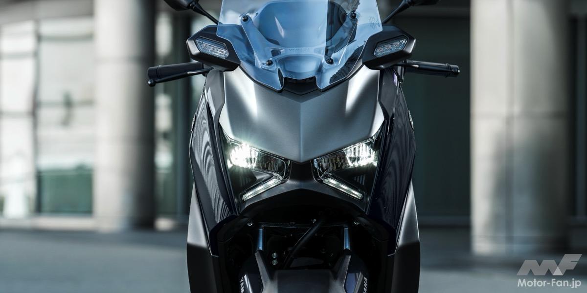 The 2025 Yamaha XMAX sports scooter model goes on sale April 14th!