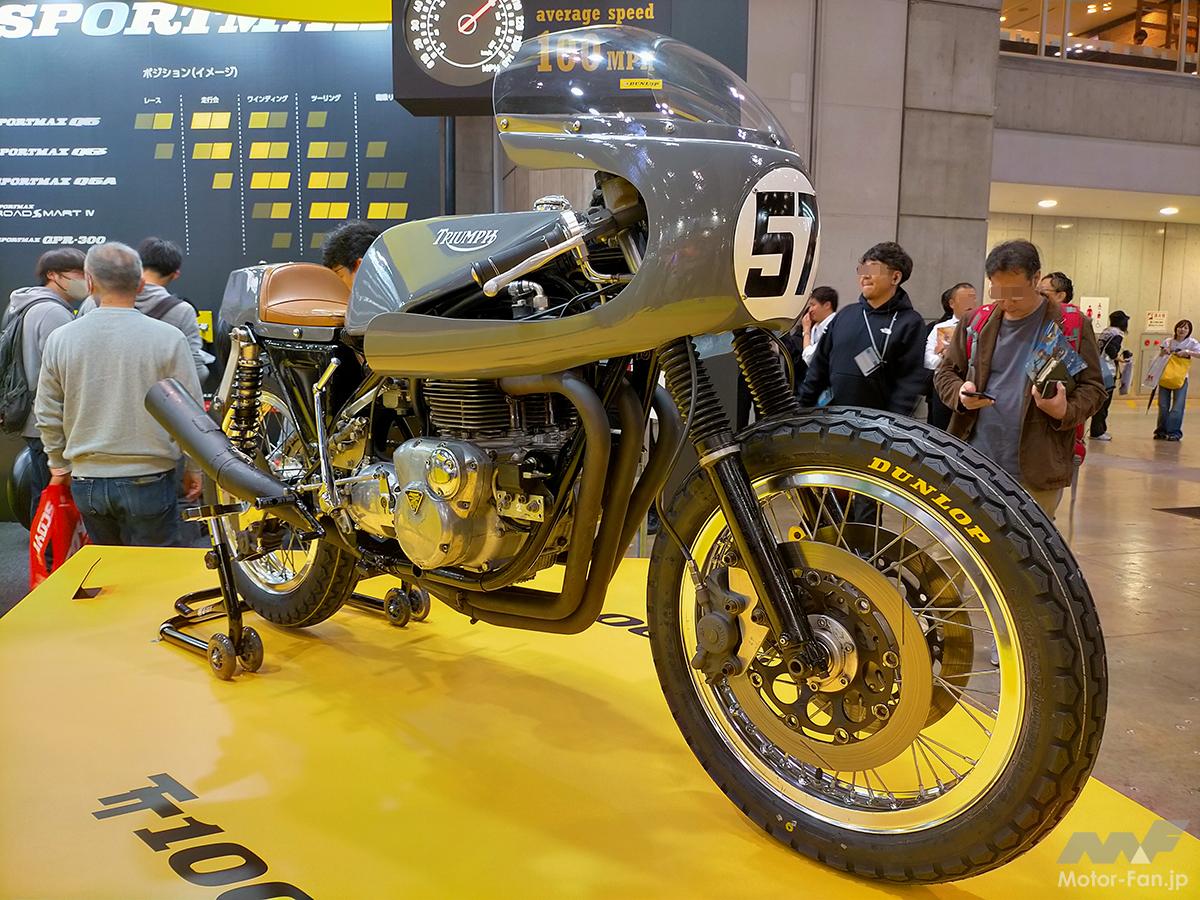 Introducing a British vintage treasure! Triumph’s legendary air-cooled, four-stroke, three-cylinder racer [Tokyo Motorc