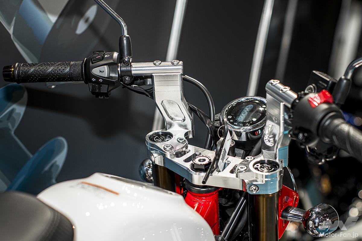 A modified Monkey 125 created in collaboration between Nitron and OVRE! The suspension has been fully customized while retain