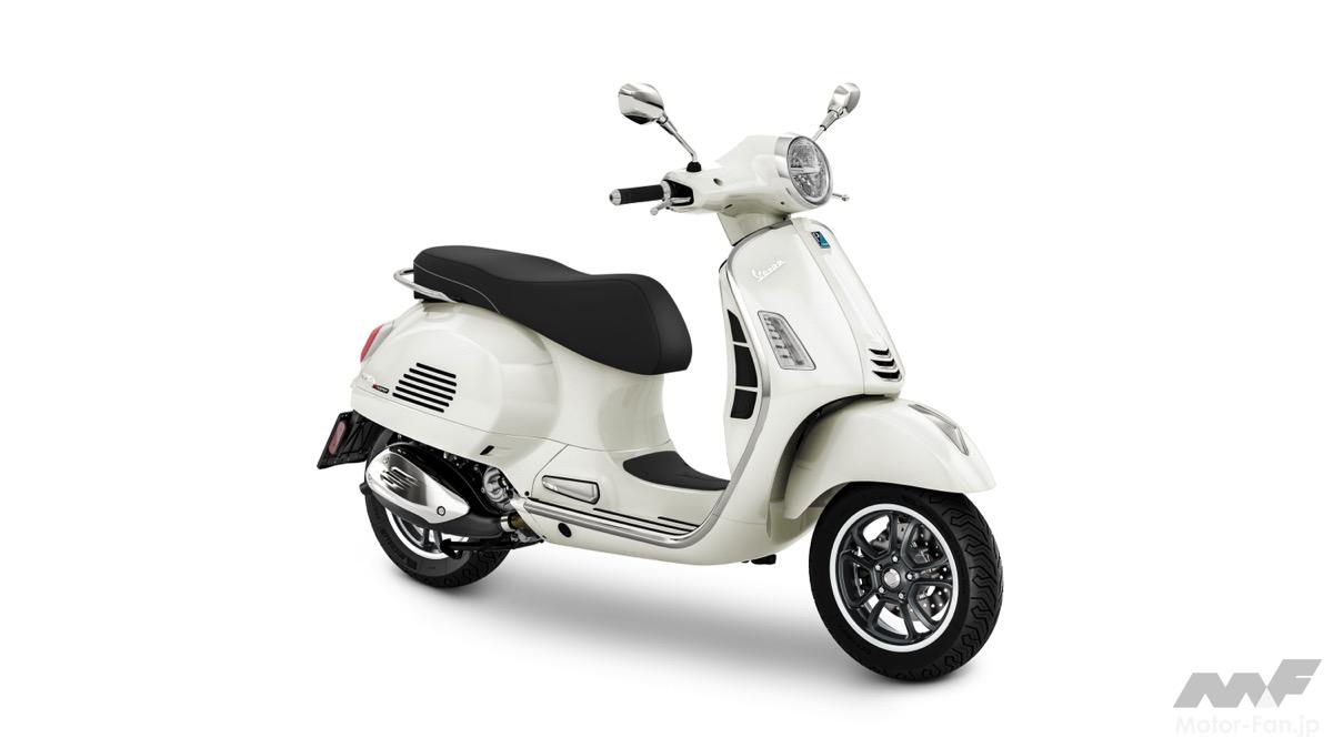On sale April 3rd! The new Vespa GTS 300 Super combines sophisticated design with a high-performance engine