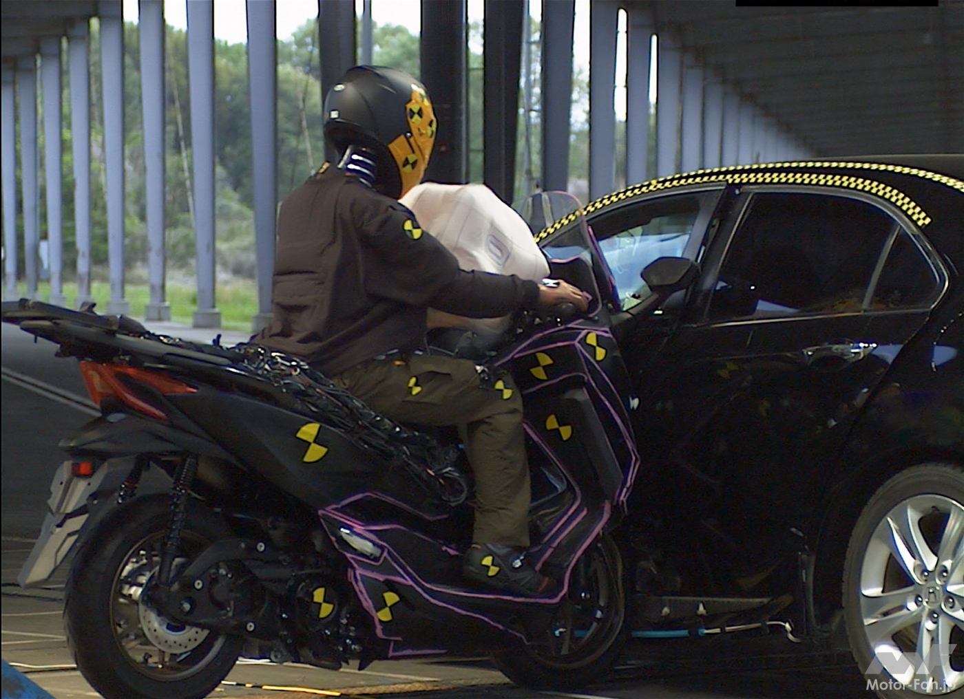 Toyoda Gosei to develop motorcycle airbags | Safety performance verified through crash tests