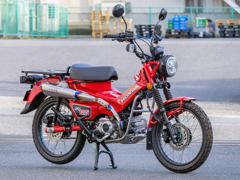 The new overpipe for the Honda CT125 Hunter Cub is an up-type, similar to the stock. It’s a luxurious full titanium fin