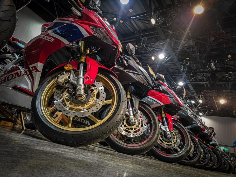 SKOLL, a street bike dressed in the Norse wolf, arrives at Deus Harajuku…BIKES Weekly News Digest [August 11th –