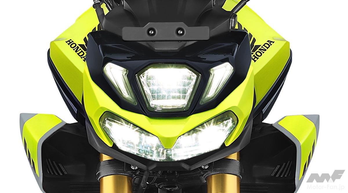 The 125cc version of the Hornet is now available in India! The new-generation sports bike, the Honda CB125 Hornet