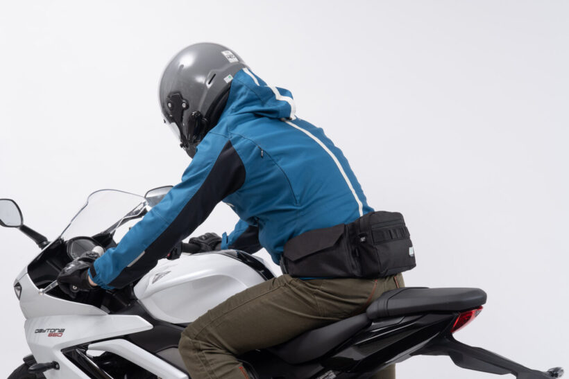 TANAX releases compact body bags and holster bags that are convenient for short tours