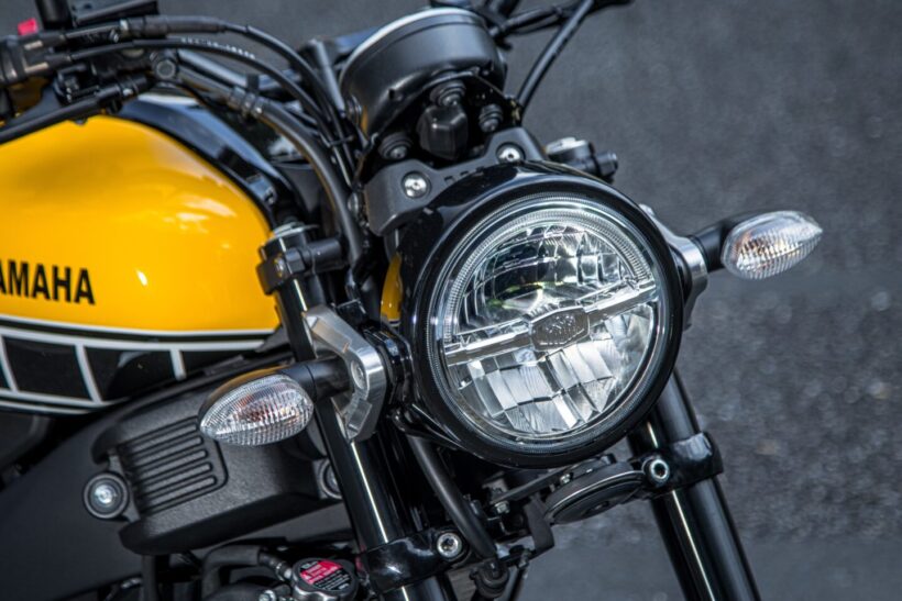 The XSR125 is fun, but the 155 is even more fun! Yamaha’s small XSR is a street bike | XSR155