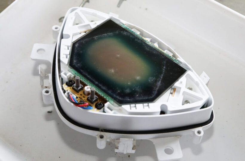 Is it because I parked my car in an open air? I can’t see the letters on the LCD meter. I tried to fix the LCD myself,