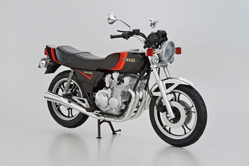 Aoshima’s “The Bike” series now includes the Yamaha XJ400, a four-cylinder Peke-Jet! 1/12 scale plastic mod