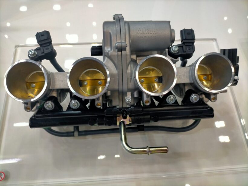 Mikuni’s latest electronically controlled throttle body for motorcycles. Explains how fuel injection works [Japan Mobil