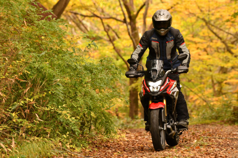 Honda CB200X adventure motorcycle on 1000km test ride